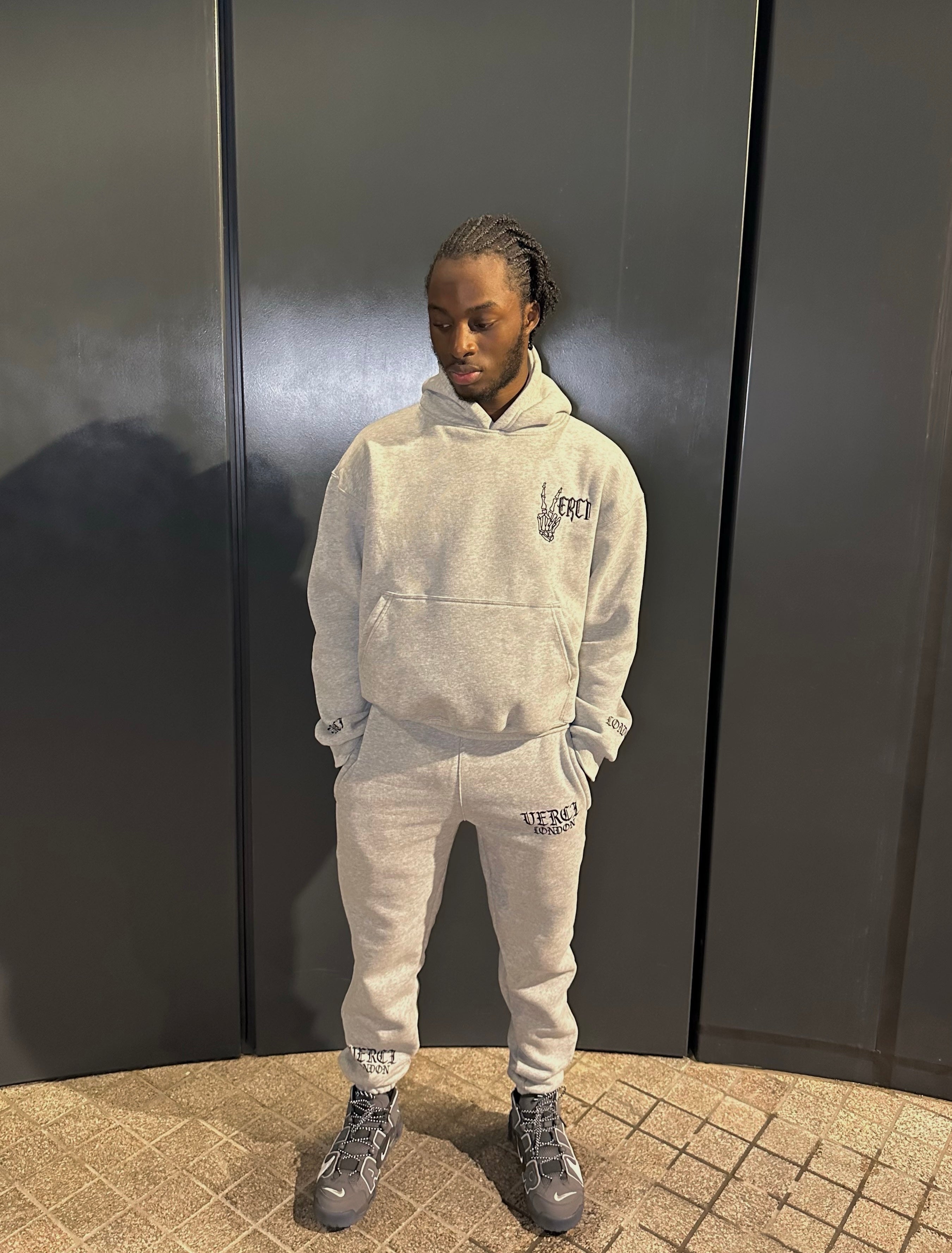 VERCI GREY FLWL HOODIE